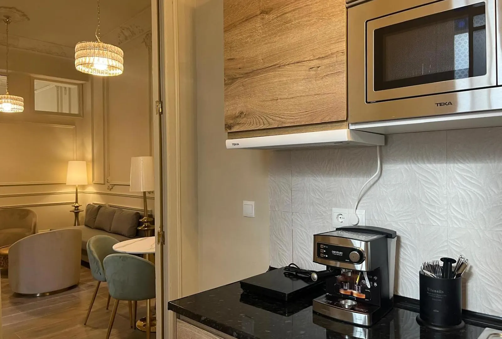 Apartamentos Loles De Cisneros Catedral Málaga