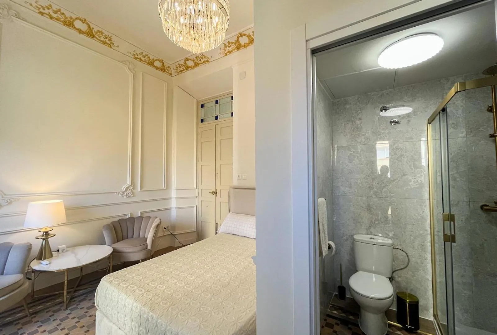 Apartamentos Loles De Cisneros Catedral Malaga 0*,  Spain